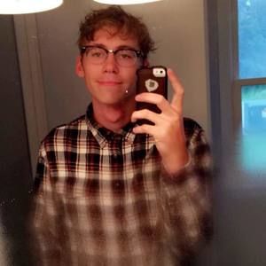 Meet your Posher, Evan